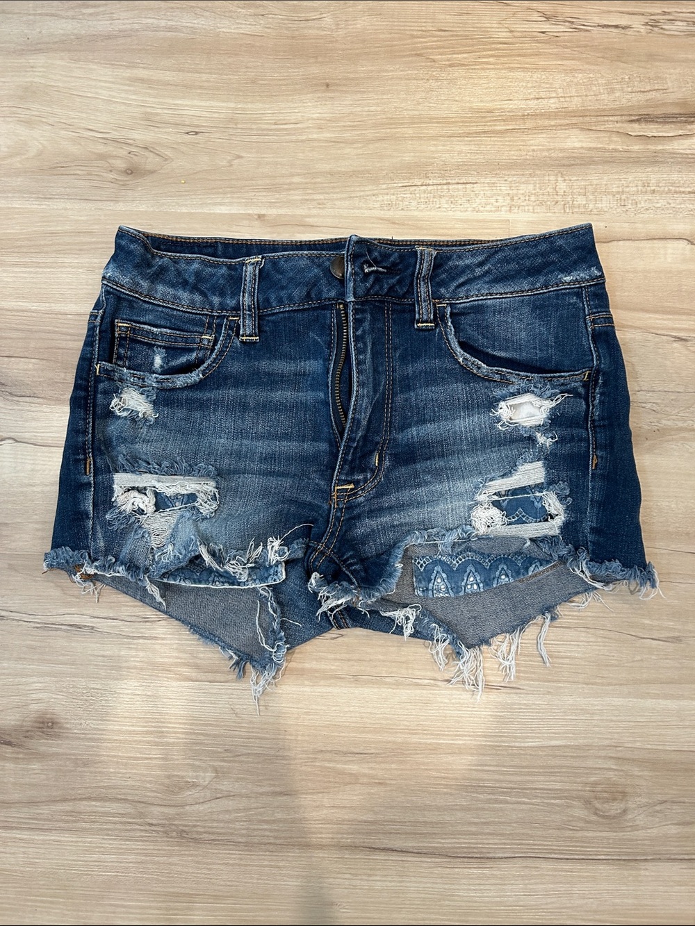 American Eagle Hi-Rise Shortie Denim Shorts